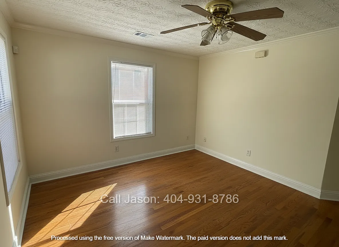 4 bed, 1300 sqft, $595 — Photo 4