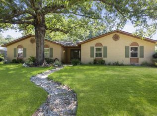 1714 Pat Dr, Gautier, MS 39553