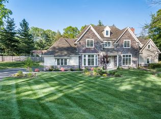 2 Duncan Ln, Bryn Mawr, PA 19010