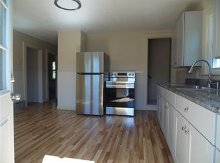 182 Westerly Bradford Rd, Westerly, RI 02891