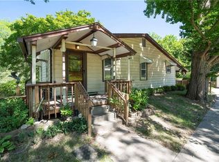 4029 N Cleveland Ave, Kansas City, MO 64117