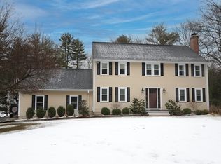 990 Forest St, North Andover, MA 01845