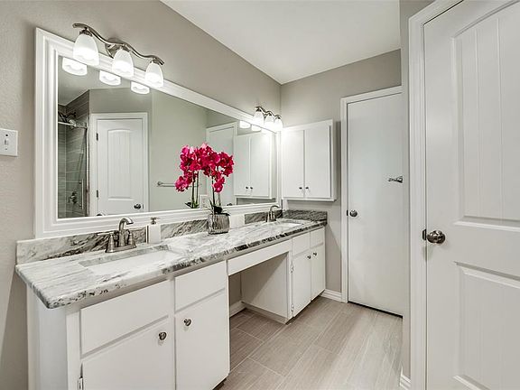 5th image of 1317 Downwood Dr