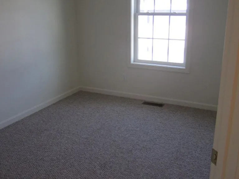 29-35 Stoneyview Way — Photo 14