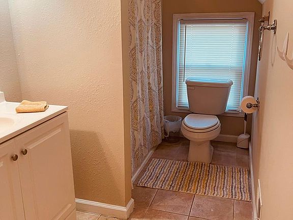 5th image of 115 Indian Valley Dr
