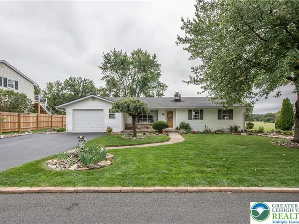 5930 Shepherd Hills Ave, Allentown, PA 18106