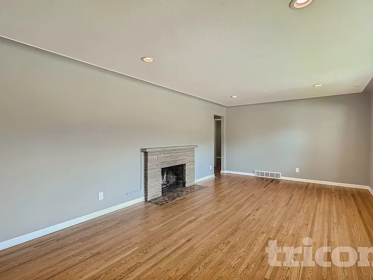 5728 Xerxes Ave S — Photo 15