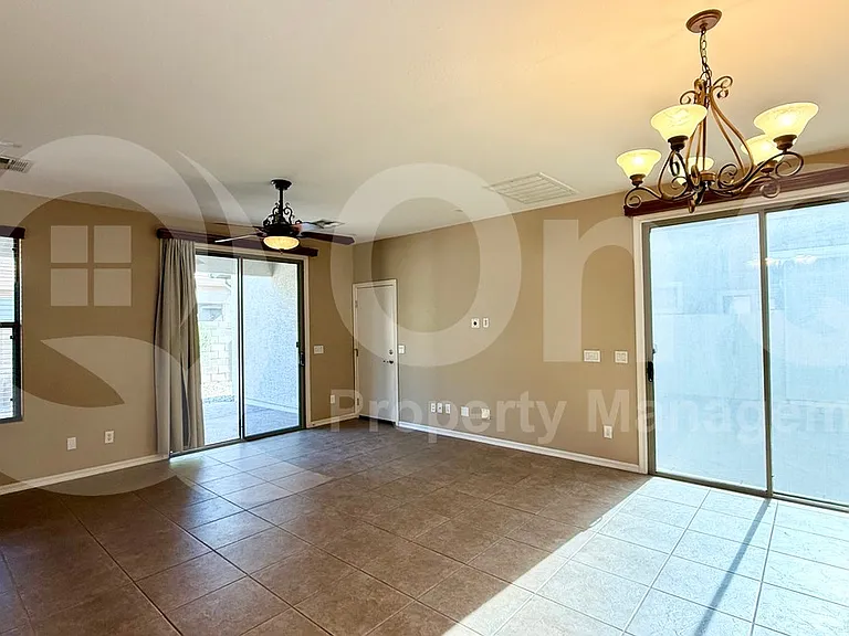 19067 E Pelican Dr — Photo 5