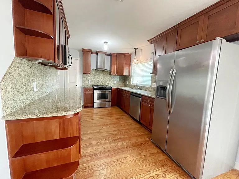 2015 Ansbury Dr — Photo 4