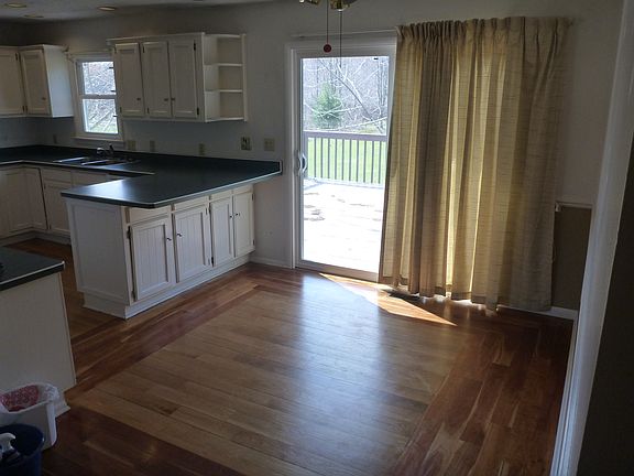 2nd image of 16485 Joann Dr