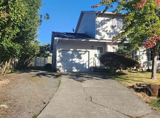 940 Bryan Ct, Silverton, OR 97381