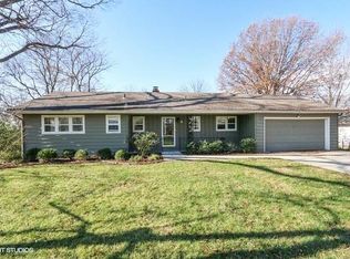 3802 NE West Park Dr, Kansas City, MO 64116