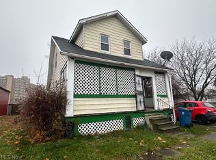 213 W 16th St, Lorain, OH