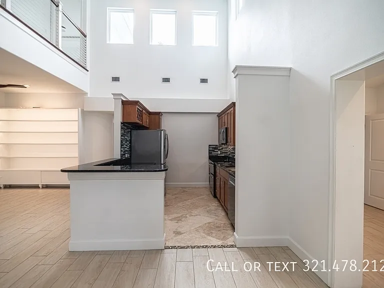 311 3rd Ave — Photo 3