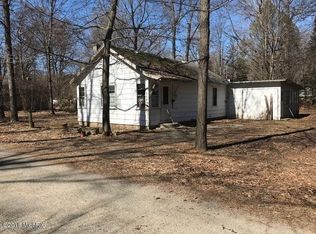 66462 Oak St, Dowagiac, MI 49047