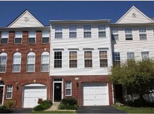 7794 Desiree St, Alexandria, VA 22315