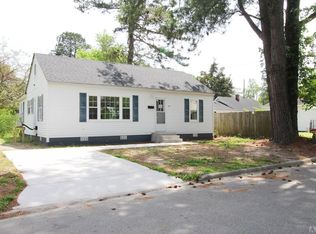 605 Spruce St, Elizabeth City, NC 27909
