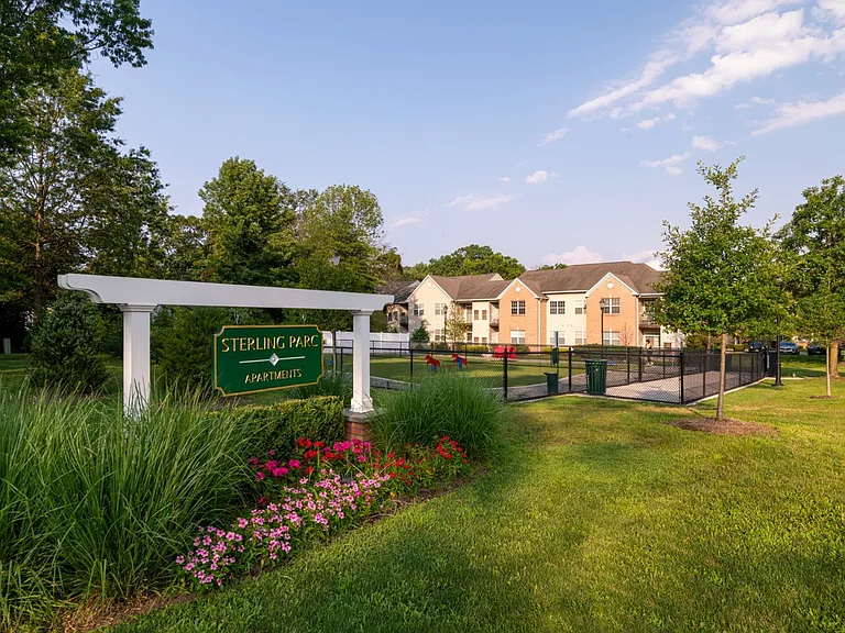 Sterling Parc at Hanover — Photo 43