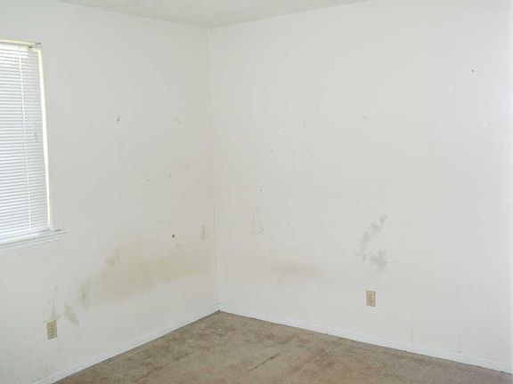 3rd image of 2323 Winding Wood Ct