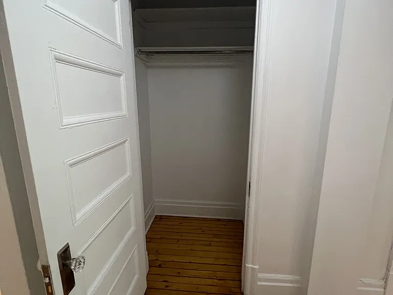 301 Wilbrod St #7 — Photo 26