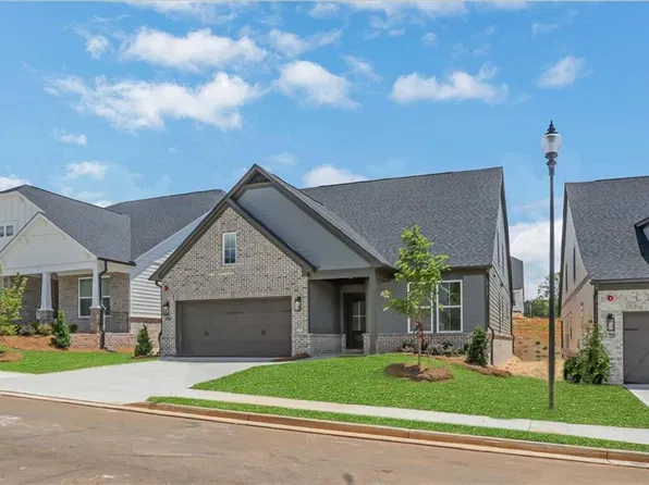 130 Willowfern Ln, Marietta, GA 30066