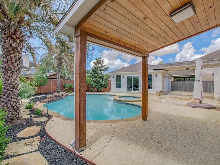 1510 Lake Grayson Dr — Photo 44