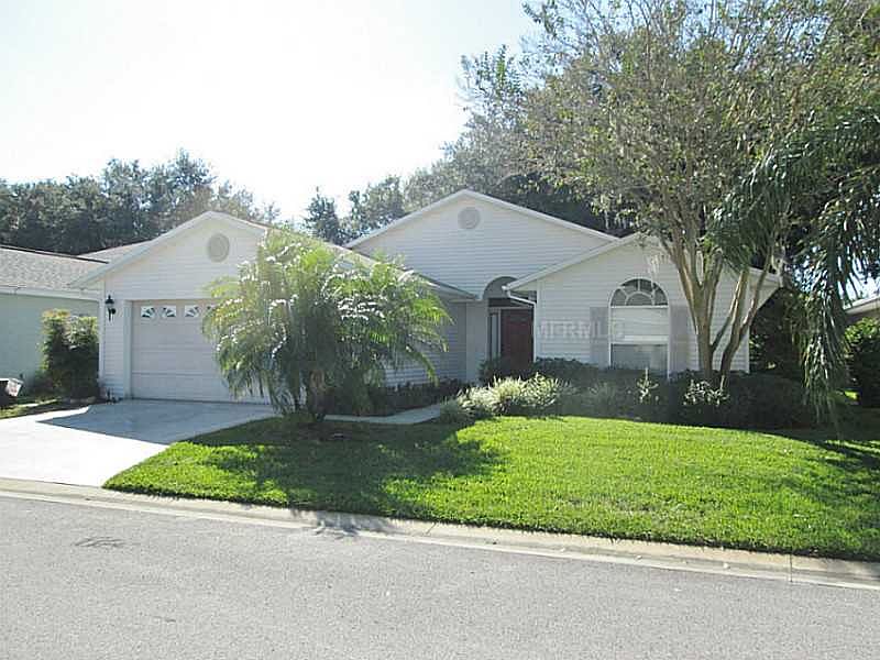 1st image of 826 Old Oaks Ln