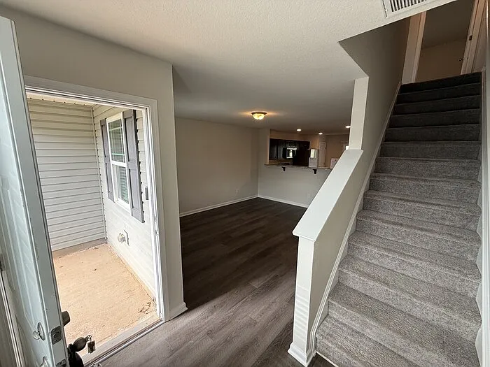 2091 Wiggins Village Dr — Photo 9