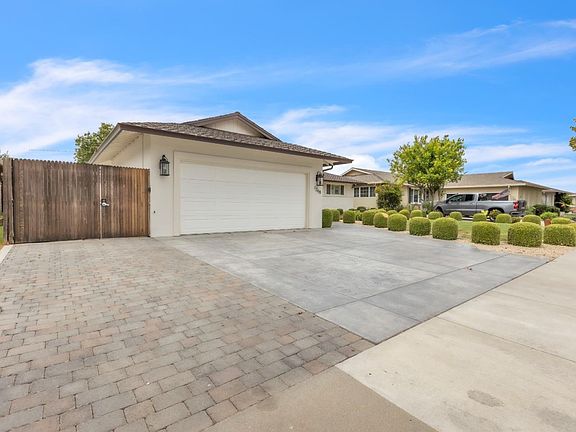 2nd image of 1268 La Mirada Dr
