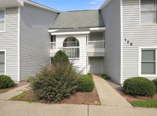 129 W Victoria Ct APT E, Greenville, NC 27834