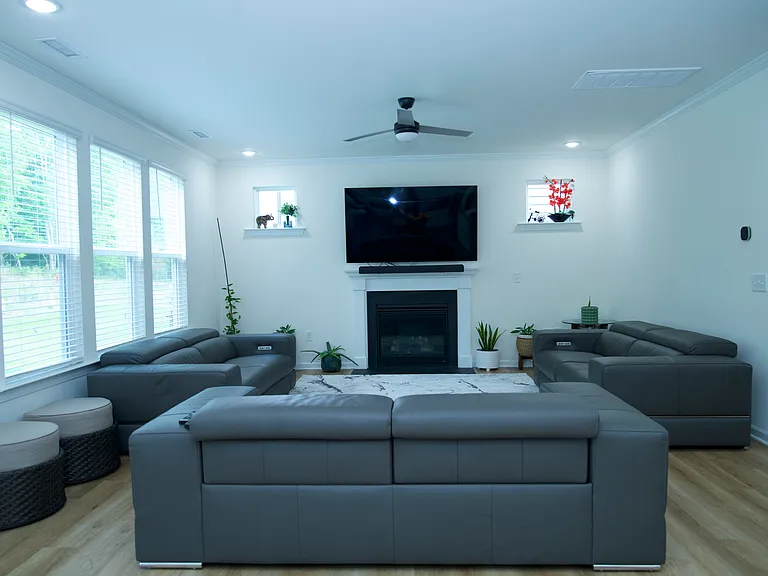 104 Gabbro Pl — Photo 11