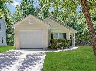 8349 Ramblin Ct, Douglasville, GA 30134