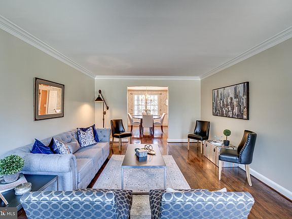 4th image of 3803 Ivanhoe Ln