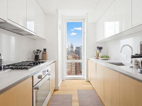 4th image of 605 W 42nd St APT 51H