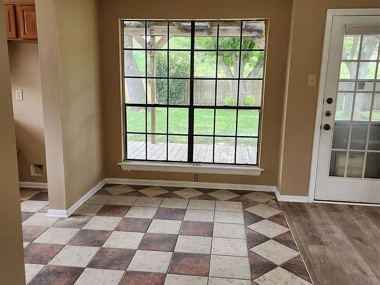 14562 Oak Chase Dr — Photo 7