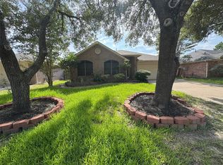 16323 Peach Orchard Dr, Humble, TX 77396