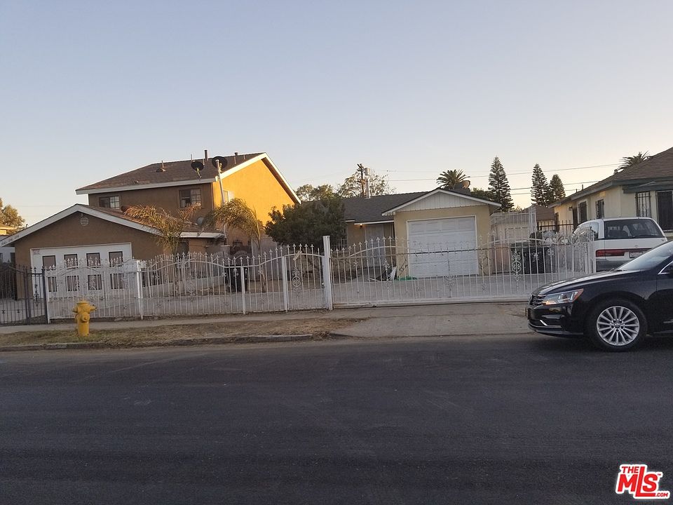 1st image of 200 E 119th St