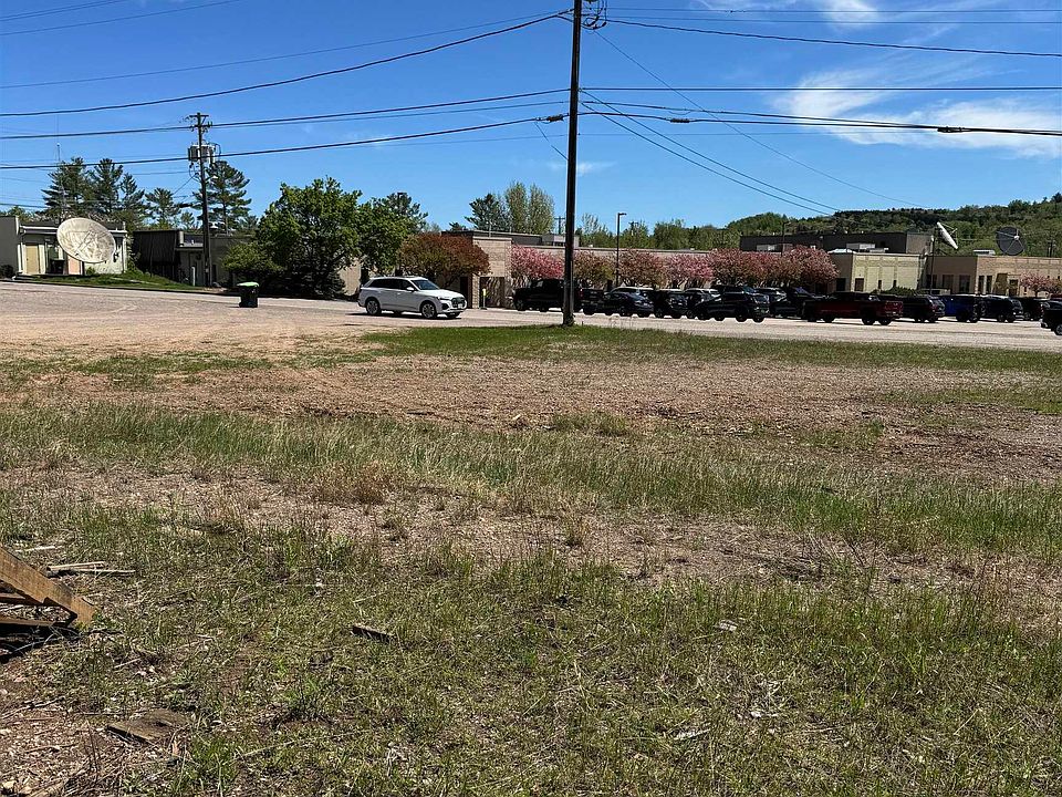 2nd image of N Merritt Ave