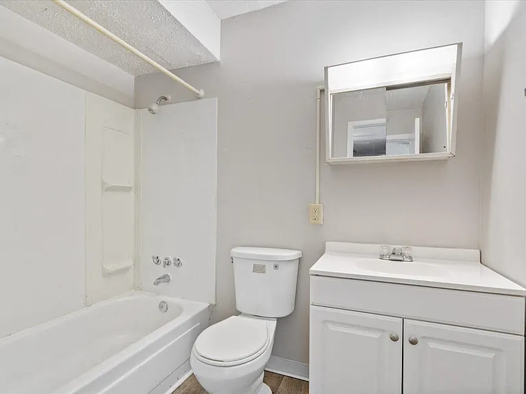 Modern Bathroom