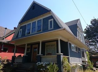 320 19th Ave, Seattle, WA 98122