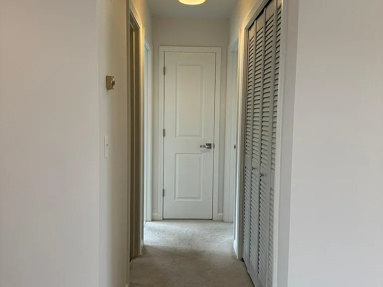 636 Petoskey Ave — Photo 12