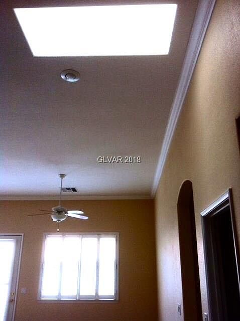 1st image of 3216 W Hammer Ln