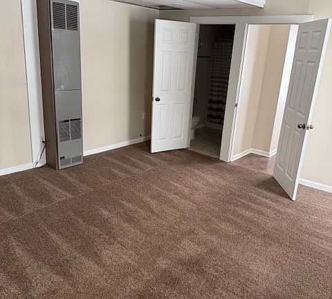 3rd image of 10523 Lake St APT B