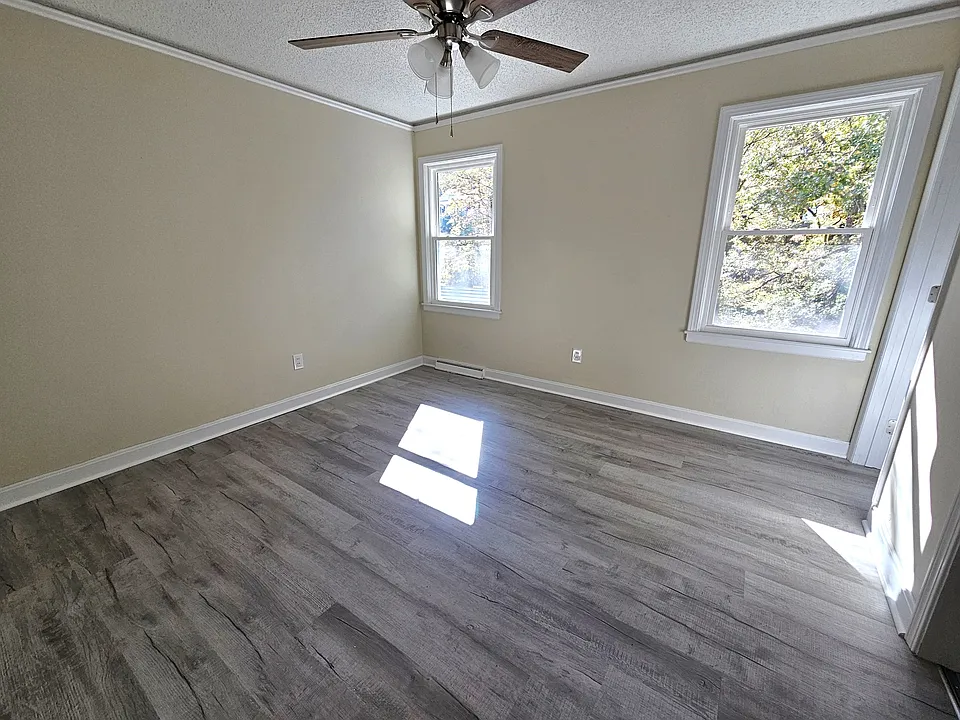 609 Memorial Drive Ext