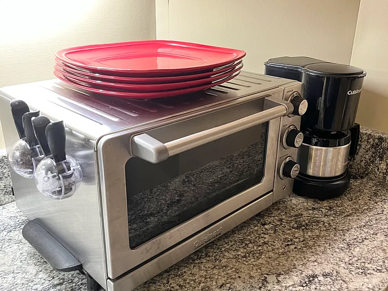 Cuisinart toaster oven.