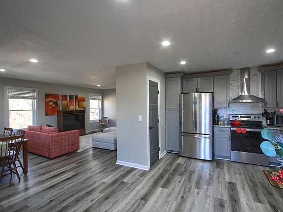 2nd image of 229 Congress Ave #1