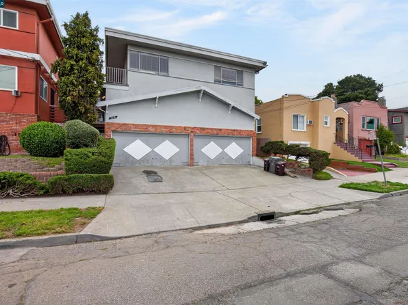 4810 Fairfax Ave, Oakland, CA 94601