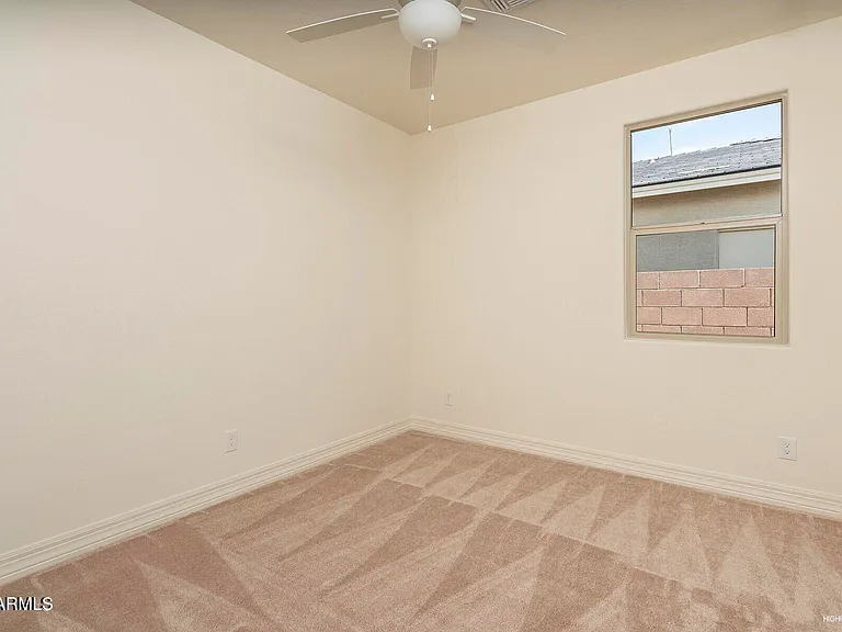 16792 W Gwen St — Photo 5