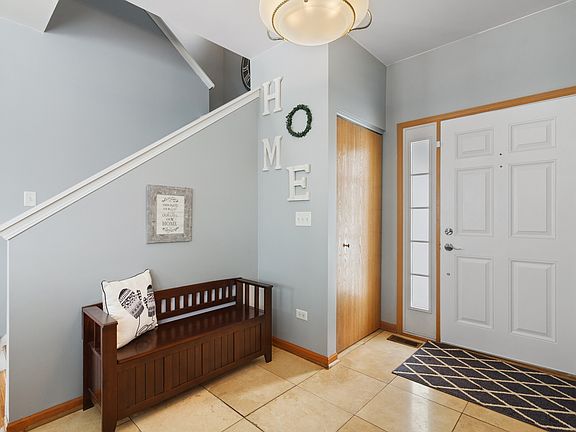 3rd image of 3117 Nantucket Dr