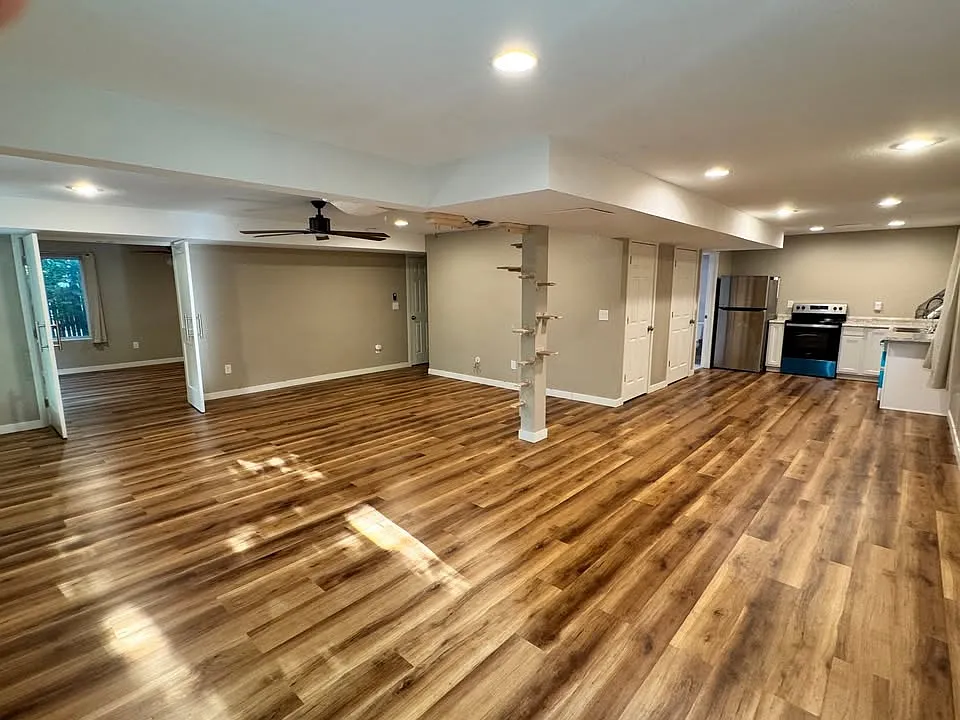 2 bed, 1500 sqft, $1,800 — Photo 2